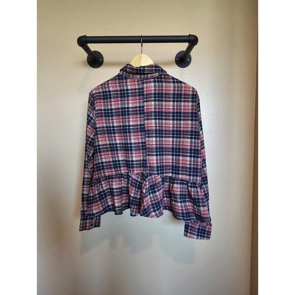 Flannel button up shirt size medium - Picture 5 of 9